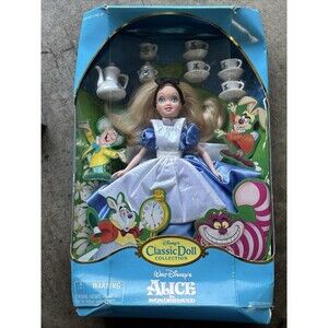 Alice In Wonderland Disney Classic Doll Collection W/ Tea Set NIB